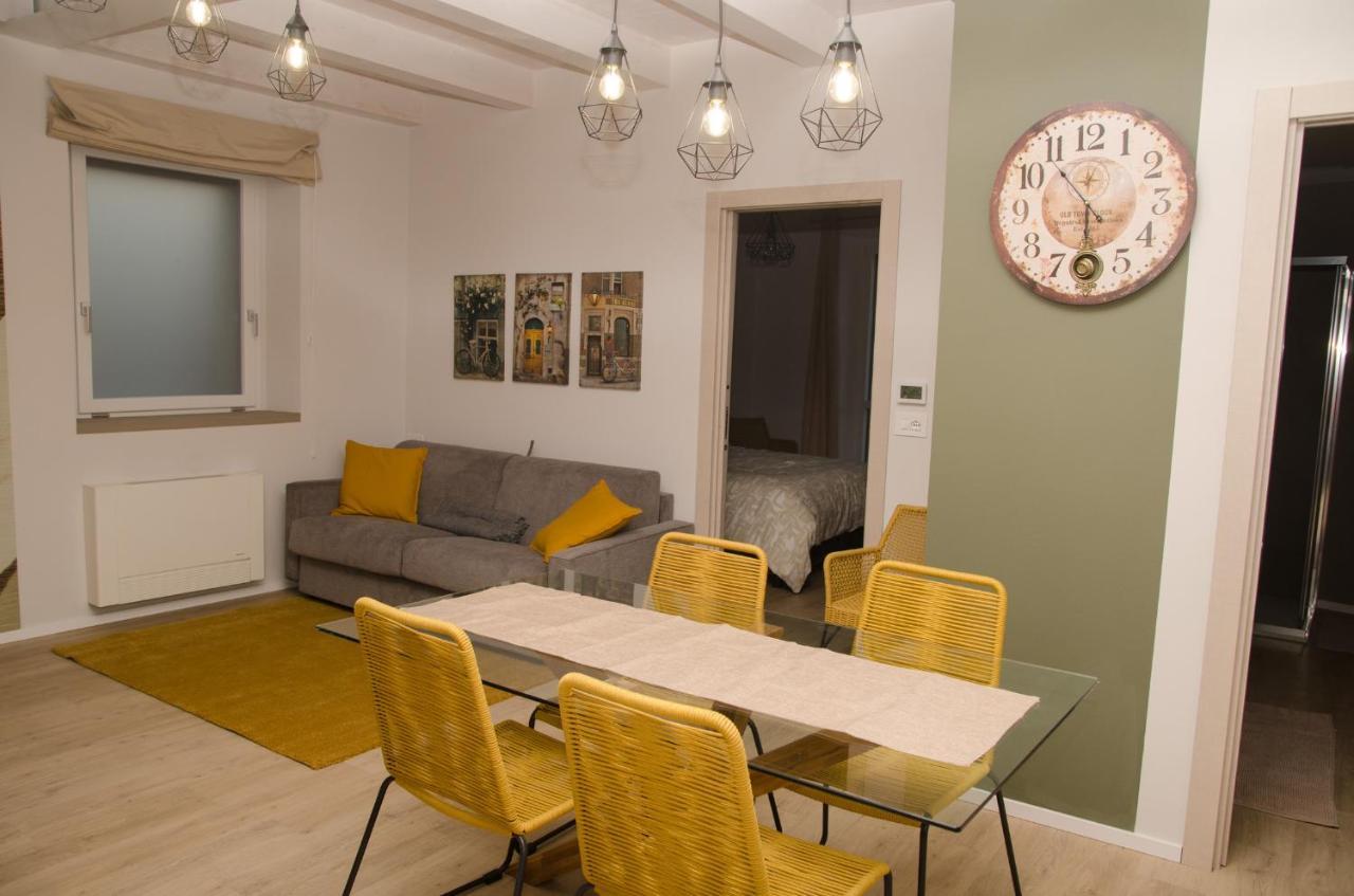 Appartamenti Il Borgo Girasole Busca Luaran gambar